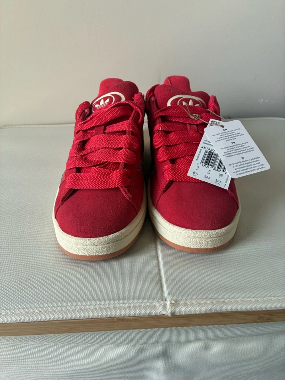 Adidas Campus- Size 6.5 - Women’s Red Floral-Accent Campus Sneakers NWT no box. - Picture 2 of 5
